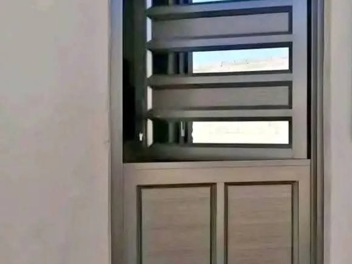 Kitchen door