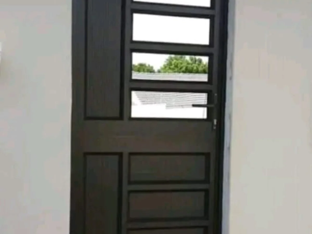 Kitchen door